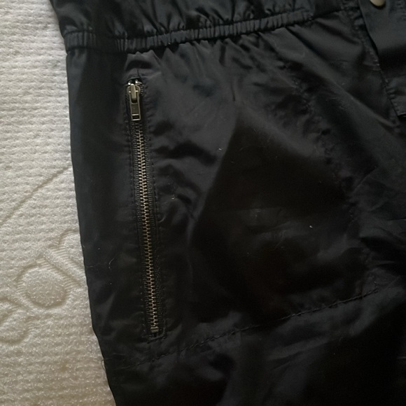 Club Monaco women’s black romper size 6 - Picture 2 of 4